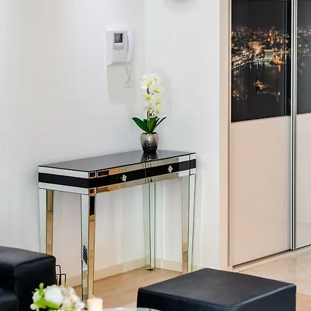 Appartement Luxury Cristin 2 *